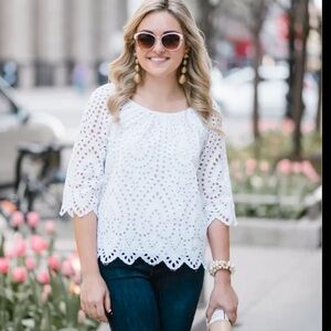 Vineyard Vines Scalloped White Eyelet white top